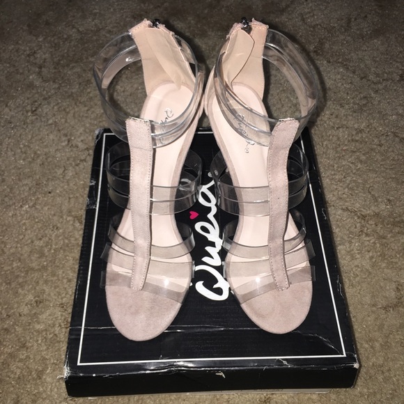 ❌SOLD❌Clear Strap Heels - Picture 1 of 8